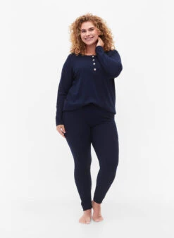 Zizzi Tight-fitting Night Pants -Chic Soldes M70031B 1494 ModelFullBody