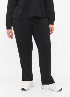 Zizzi Trousers In Modal Mix With Slit -Chic Soldes M70055B 0199 ModelDetail1