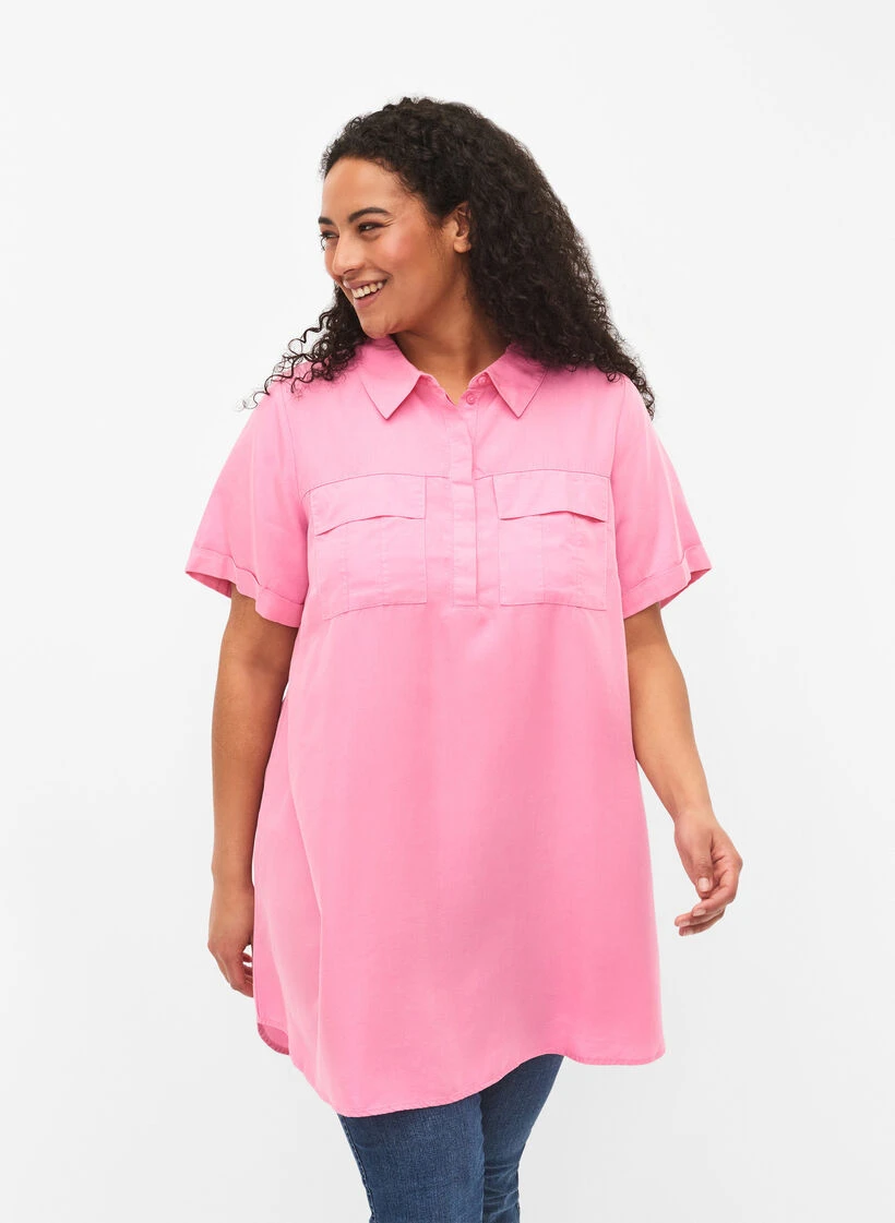Zizzi Short-sleeved Tunic In Lyocell (TENCEL™) 3 Zizzi Short-sleeved Tunic In Lyocell (TENCEL™)
