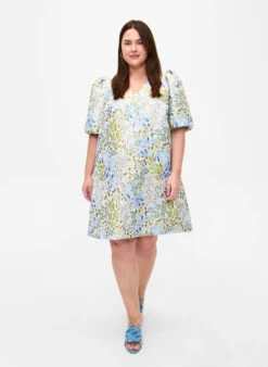 Zizzi Jacquard Dress With 1/2 Sleeves -Chic Soldes M90062A 9990 ModelFullBody