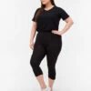 Zizzi Basic 3/4 Leggings With Wrinkle Detail -Chic Soldes N00011B 0199 ModelFront