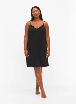 Zizzi Viscose Nightgown With Lace Trim -Chic Soldes N00012A 0199 ModelFullBody
