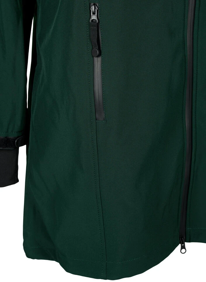 Zizzi Softshell Jacket With Detachable Hood 10 Zizzi Softshell Jacket With Detachable Hood – Image 8