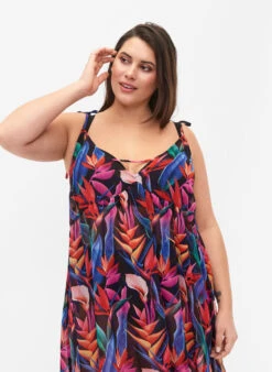 Floral Printed Beach Dress With Straps -Chic Soldes S00722B 9991 ModelDetail1