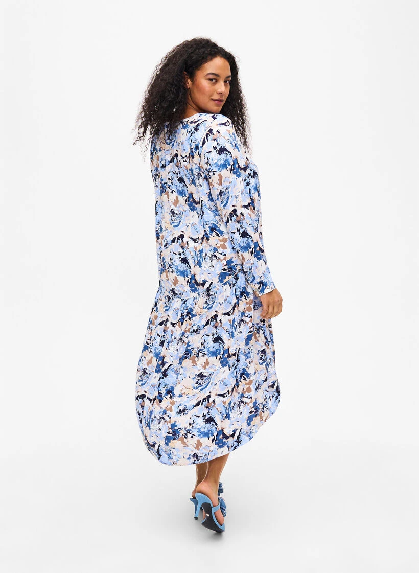 Zizzi Printed Viscose Midi Dress With Long Sleeves 4 Zizzi Printed Viscose Midi Dress With Long Sleeves – Image 2