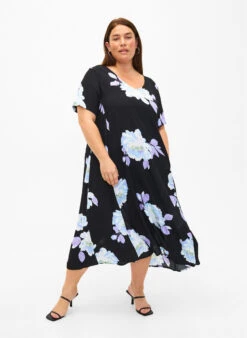 Zizzi Floral Viscose Dress With Short Sleeves