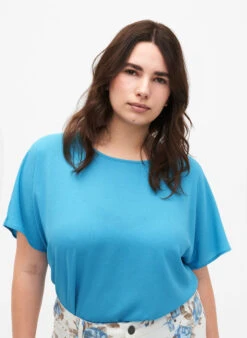 Zizzi Short Sleeved Blouse With Round Neckline
