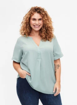 Zizzi Short-sleeved Blouse With V-neckline