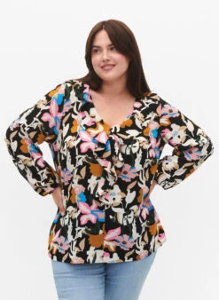 Zizzi Printed Blouse With Ruffles -Chic Soldes V10000D 9991 ModelDetail1
