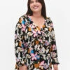 Zizzi Printed Blouse With Ruffles -Chic Soldes V10000D 9991 ModelFront