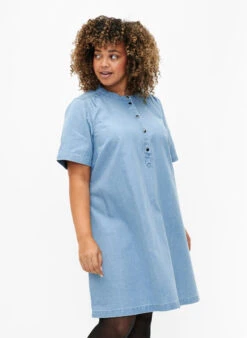 Zizzi A-shape Denim Dress With Short Sleeves