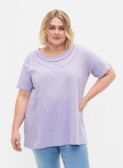 Zizzi Cotton T-shirt With Lace Ribbon