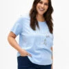 Zizzi Short-sleeved Cotton T-shirt With Elasticated Hem -Chic Soldes V50226A 0424 ModelFront