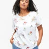Zizzi Organic Cotton T-shirt With Floral Print -Chic Soldes V50252A 1101 ModelFront