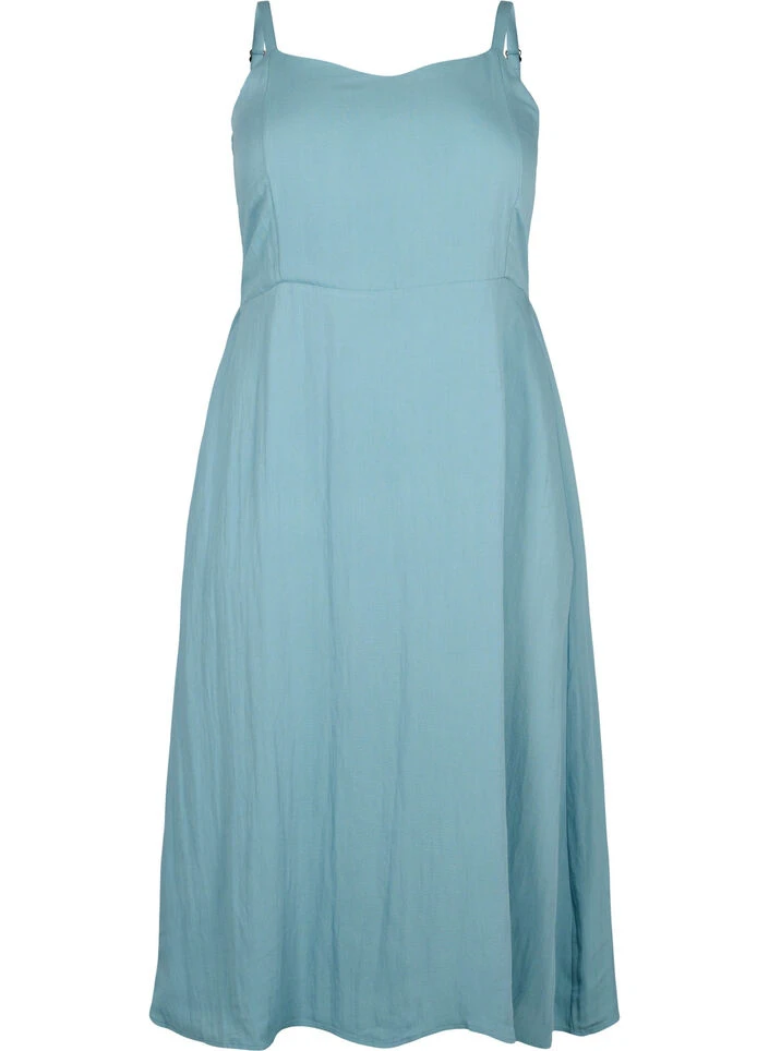 Zizzi Plain Coloured Viscose Strap Dress With Smock 6 Zizzi Plain Coloured Viscose Strap Dress With Smock – Image 4