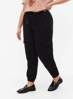 Zizzi Loose Cargo Trousers In Viscose -Chic Soldes V90001D 0199 ModelDetail2