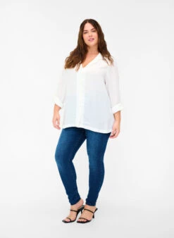 Zizzi Viscose Shirt With V-neck -Chic Soldes X95821B 1103 ModelFullBody