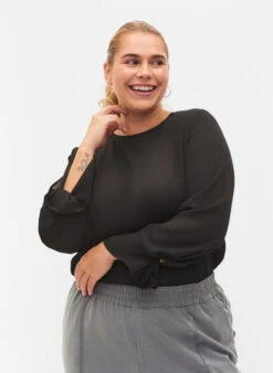 Zizzi Monochrome Top With Long Sleeves