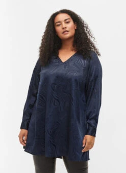 Zizzi Tunic With Tone-on-tone Pattern And V-neckline