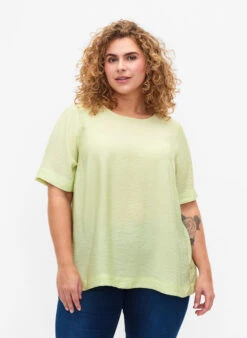 Zizzi Blouse With Half-length Sleeves In Viscose