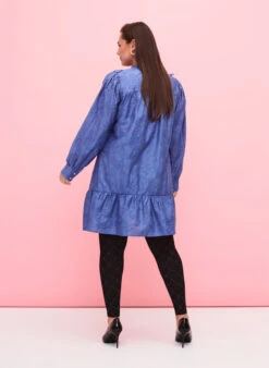 Zizzi Seamless Leggings With Silver-colored Pattern 11 Zizzi Seamless Leggings With Silver-colored Pattern -Chic Soldes X96225A 0199 ModelBack