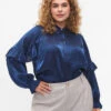 Zizzi Viscose Shirt With Ruffles -Chic Soldes X96242A 0291 ModelFront